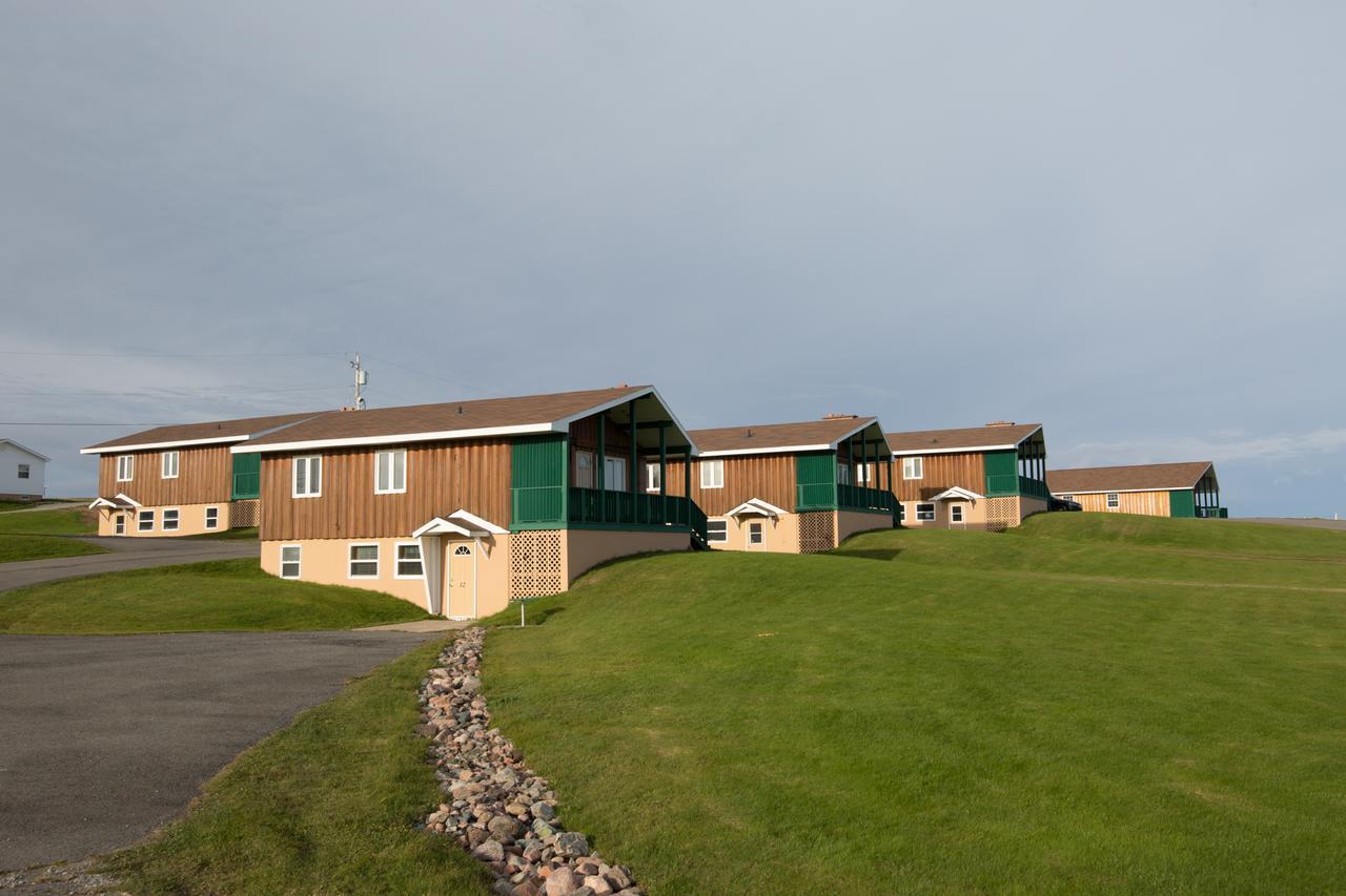 Pilot Whale Chalets Villa Cheticamp Exterior photo